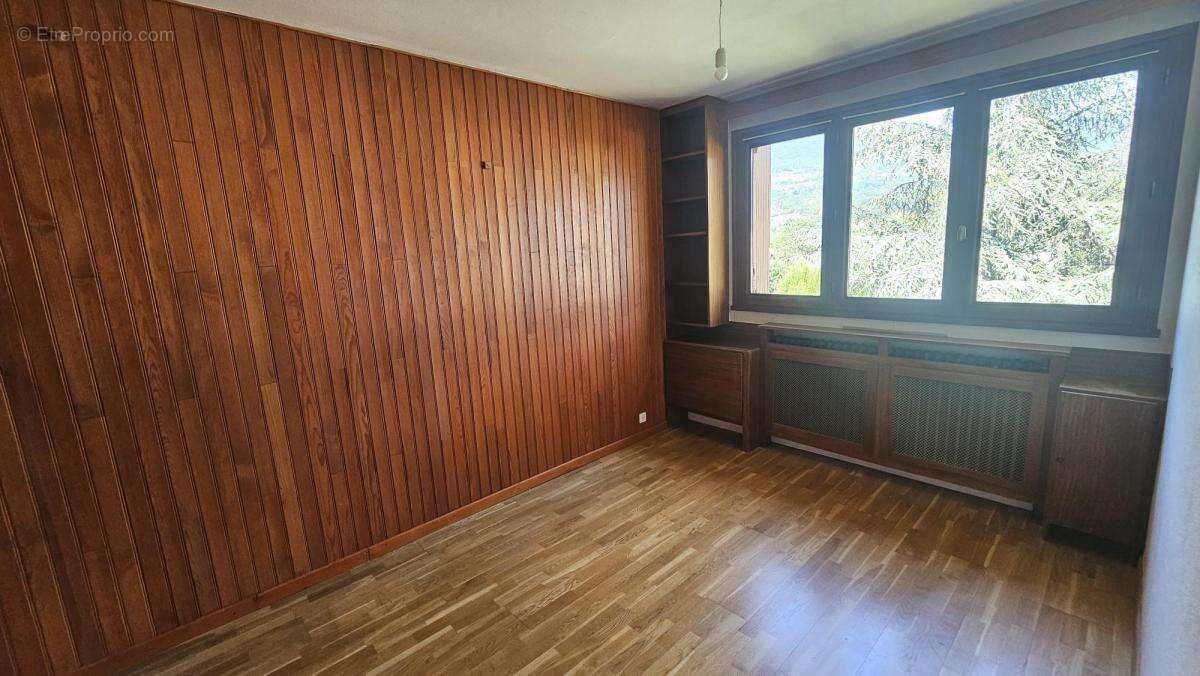 Appartement à LA RAVOIRE