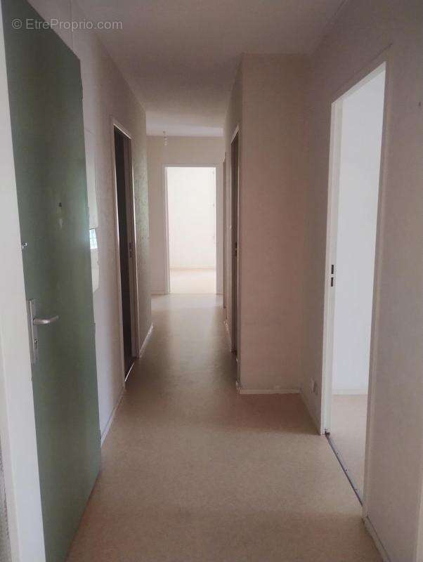 Appartement 75 m² à Blagnac  - photo 2