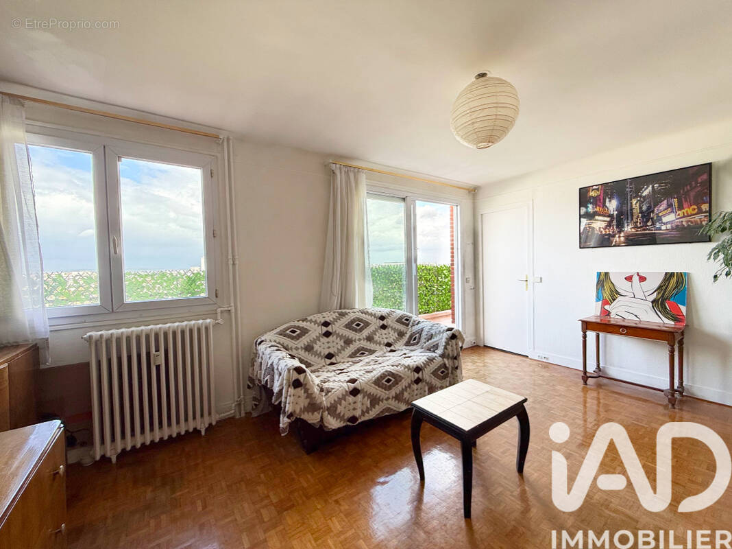 Photo 1 - Appartement à PARIS-18E