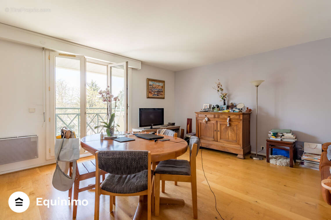 Appartement à RUEIL-MALMAISON