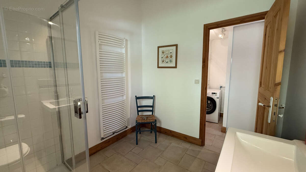 Maison à MORTAGNE-SUR-GIRONDE