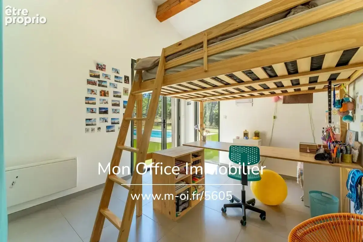 Référence : 7063-MAC - Villa 5 pièces avec piscine, garage et dépendance - photo 6