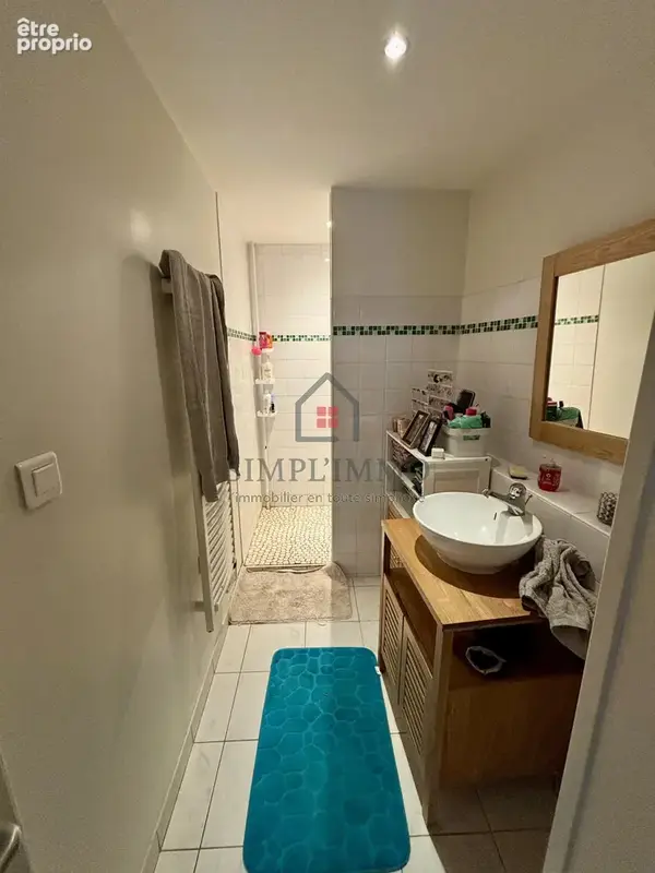 Ensemble immobilier de 108 m² loué - photo 8