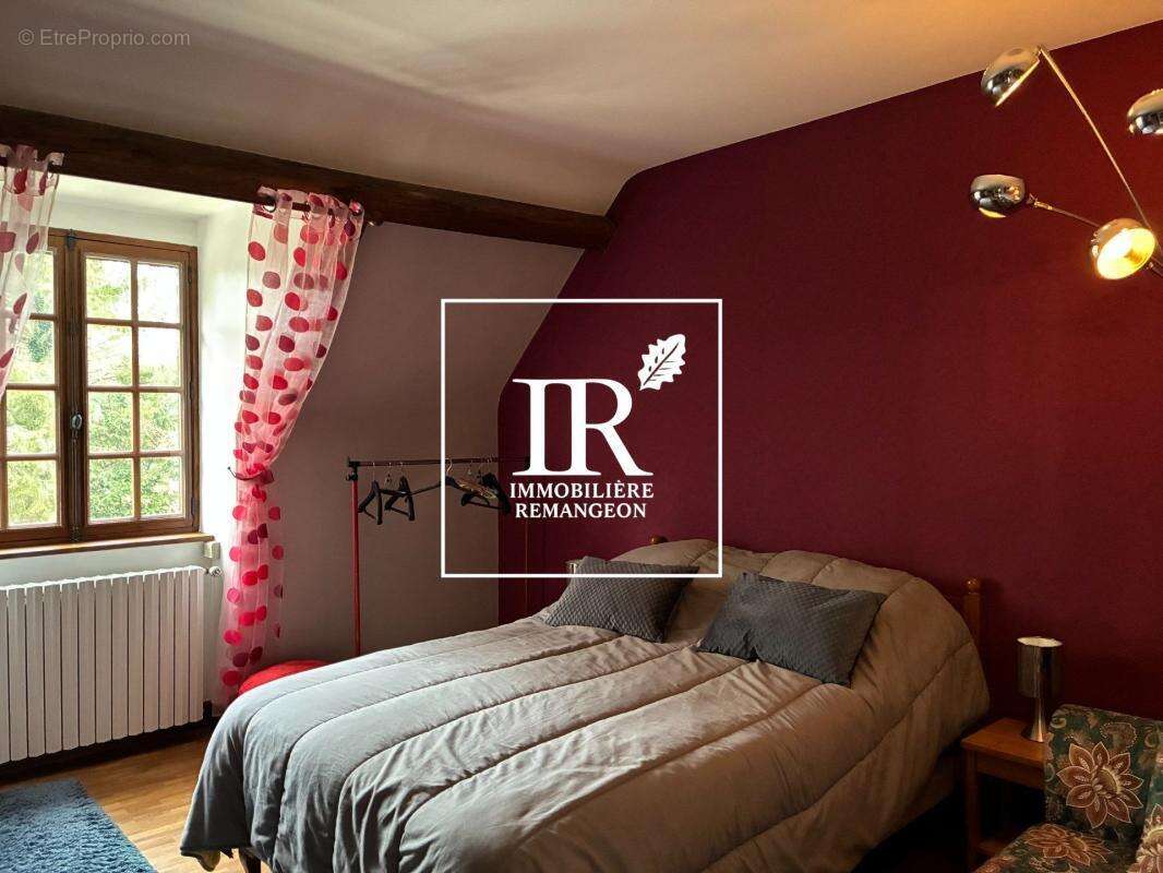 Propriete sur 16ha neuvy sur barangeon - photo 9