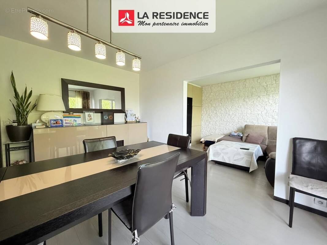 Appartement à VELIZY-VILLACOUBLAY