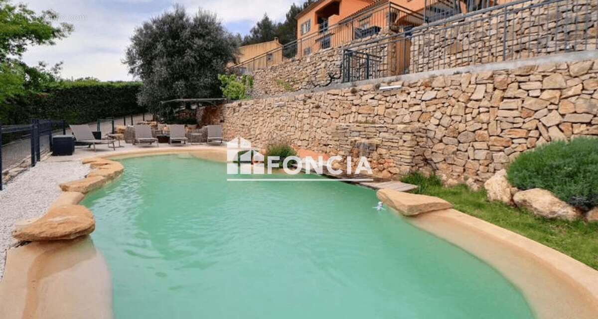 Maison à LA BOUILLADISSE