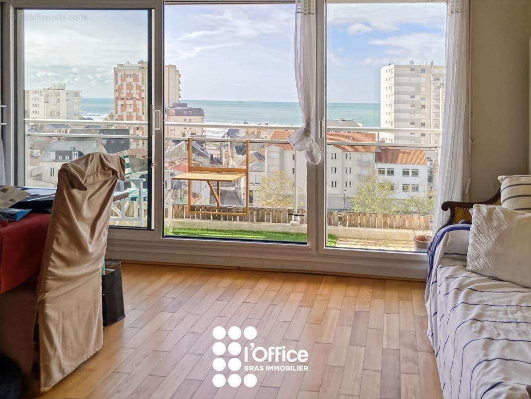 Les Sables d'Olonne, Appartement T2 - centre ville - vue de Mer - photo 6