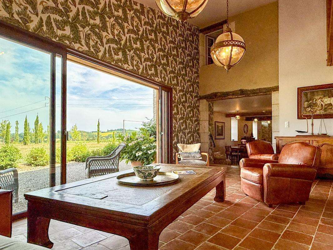 Idylle rurale, somptueuse maison en pierre sur 1,8 hectares de terrain - photo 6