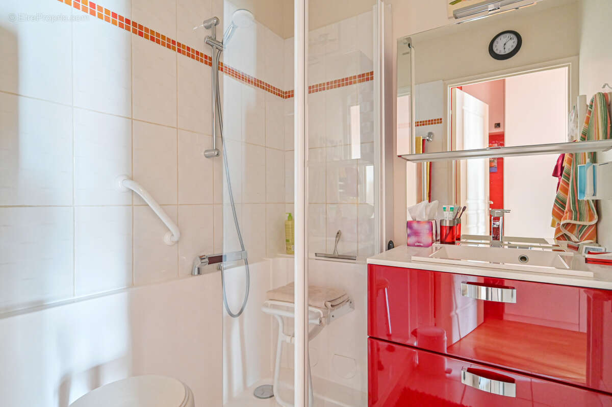 Appartement à SAINT-MAUR-DES-FOSSES