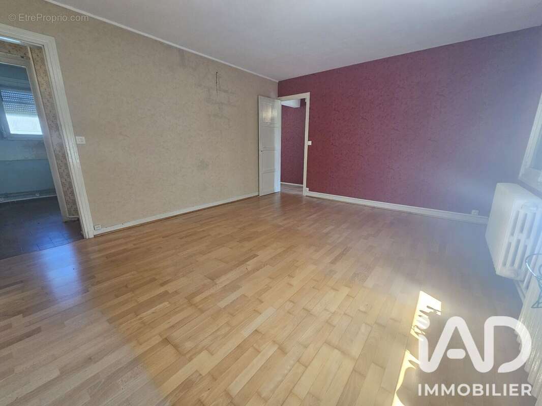 Maison 150 m² à Charleville-Mezieres  - photo 6