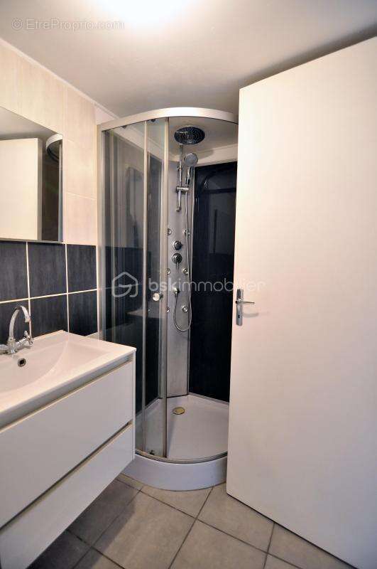 Idéal investisseur. Maison de ville 2 chambres à Bolbec - photo 5
