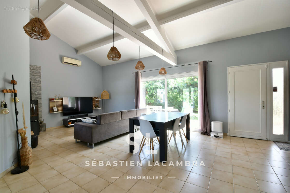 Maison à LESCURE-D&#039;ALBIGEOIS