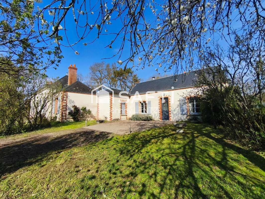 Photo 2 - Maison à ARTANNES-SUR-INDRE