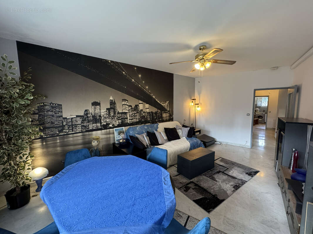 Appartement à ROQUEBRUNE-CAP-MARTIN