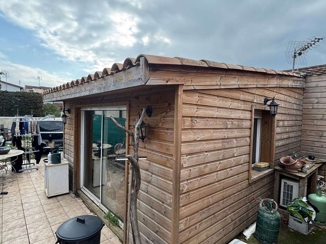 Maison à ROQUEBRUNE-SUR-ARGENS
