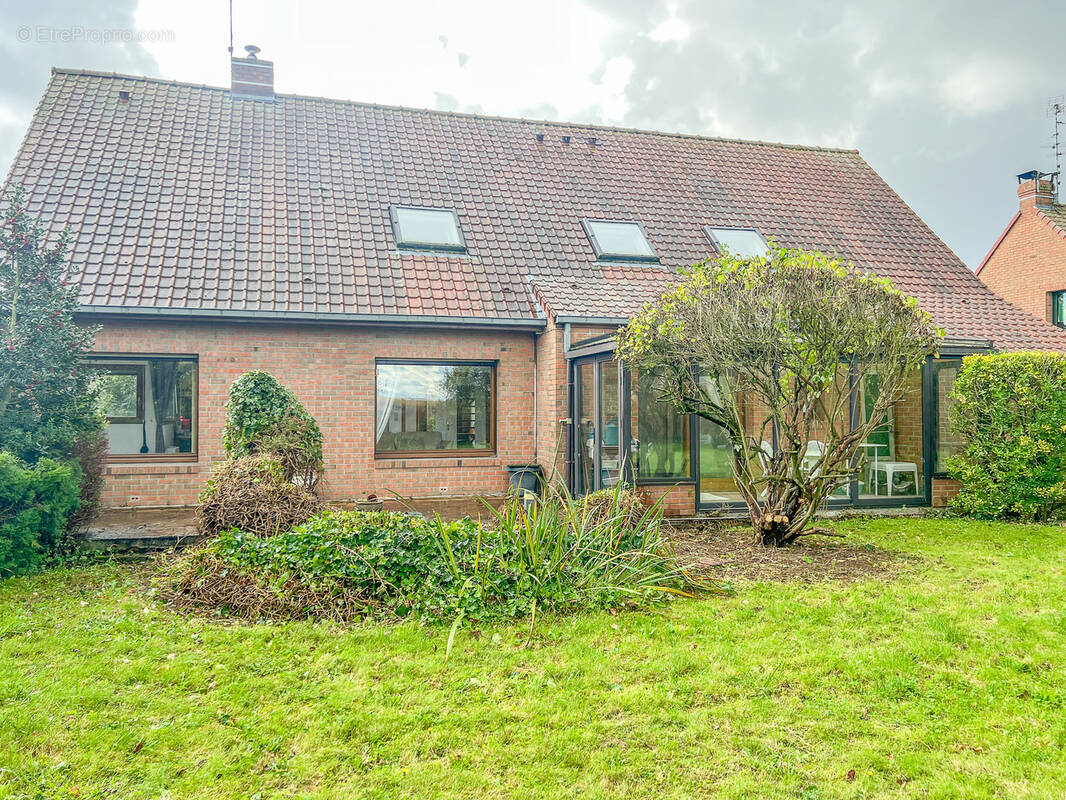 Maison à SAINGHIN-EN-MELANTOIS