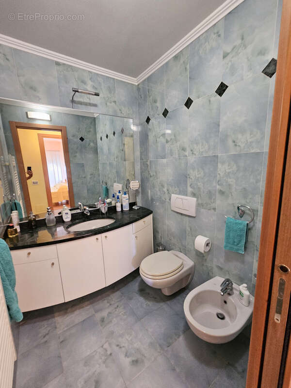 Appartement à CAP-D'AIL