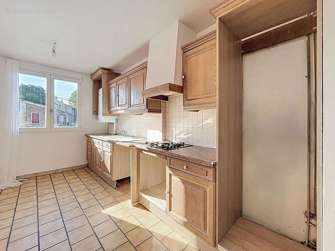 Appartement à CORBEIL-ESSONNES