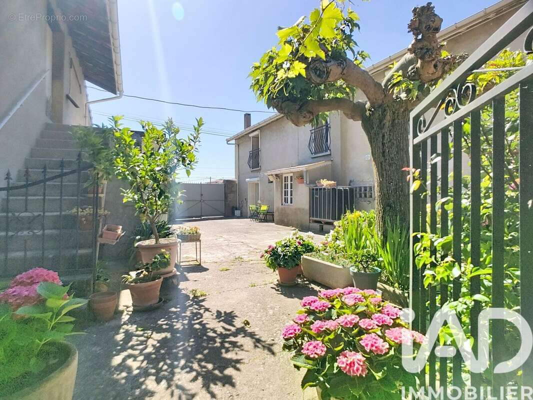 Photo 3 - Maison à TOURNON-SUR-RHONE