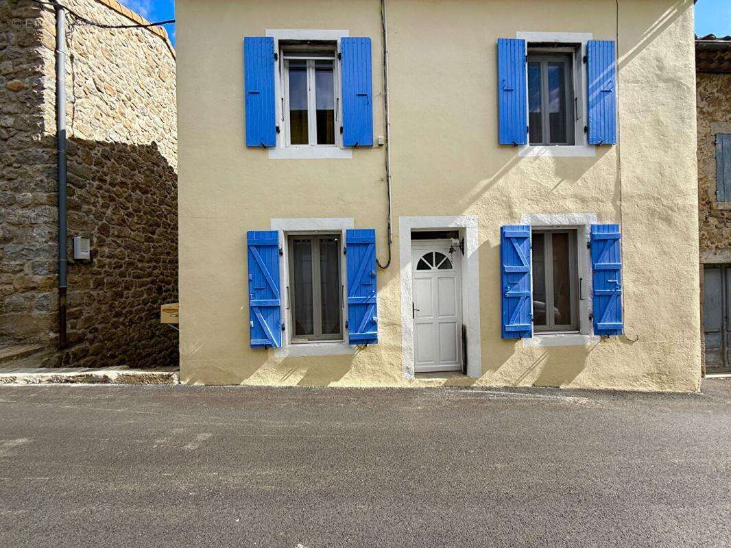 Maison à JAUJAC