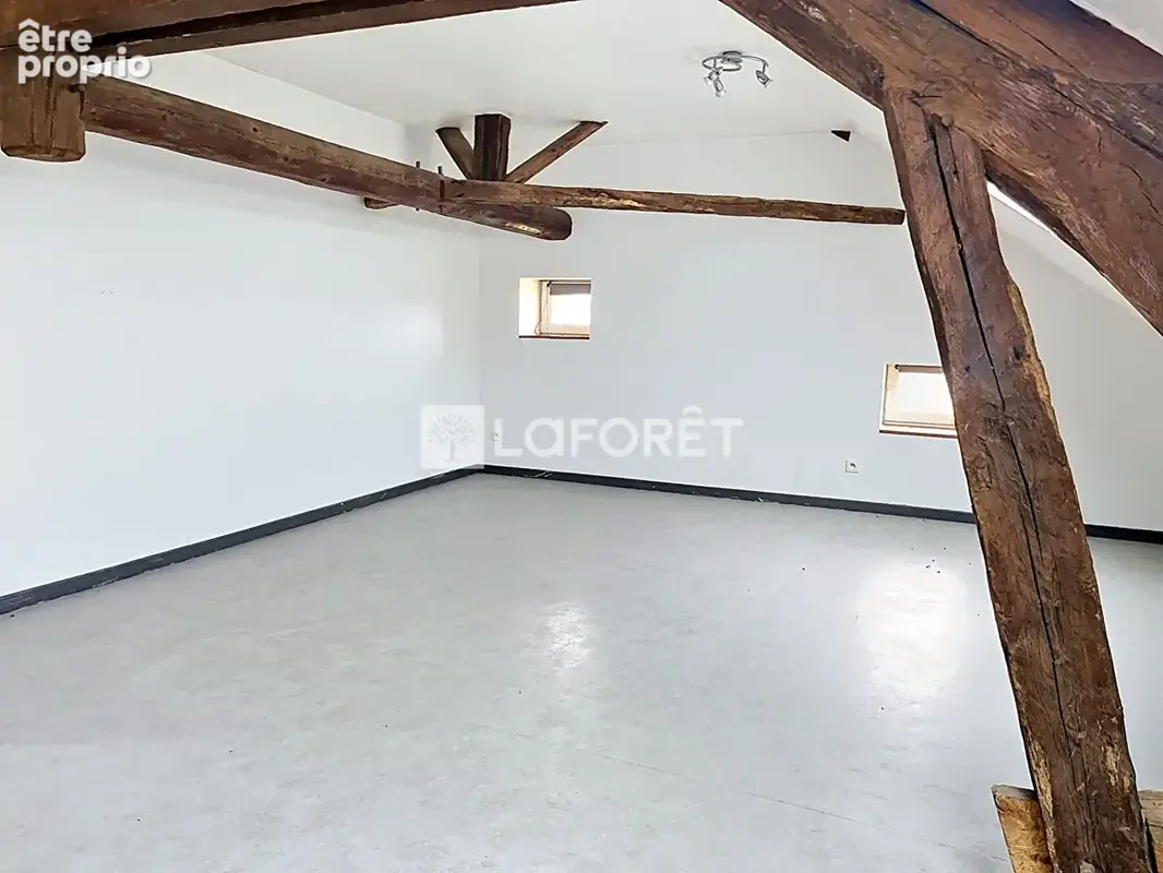 Appartement Montferrand Le Château 2 pièce(s)  42 m² - photo 2