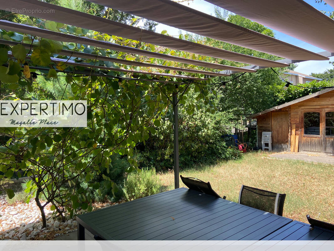 Appartement à BRON