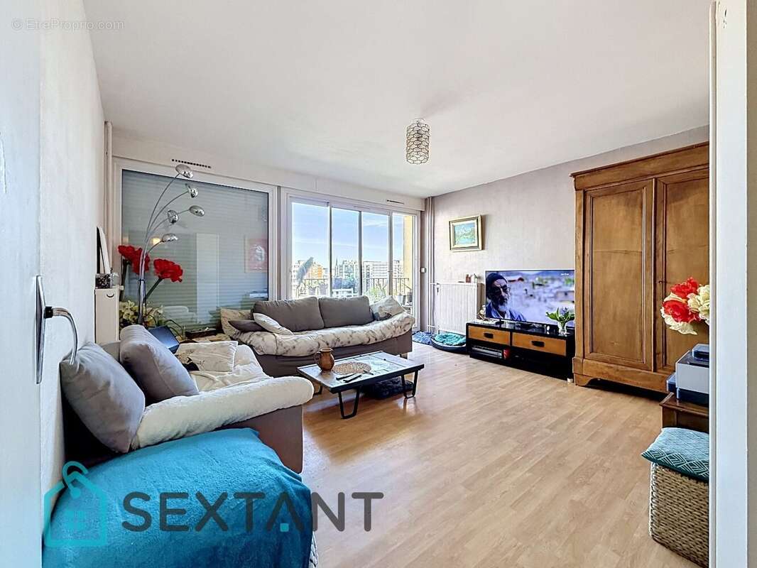 Appartement 70 m2 2 chambres avec parking - photo 2