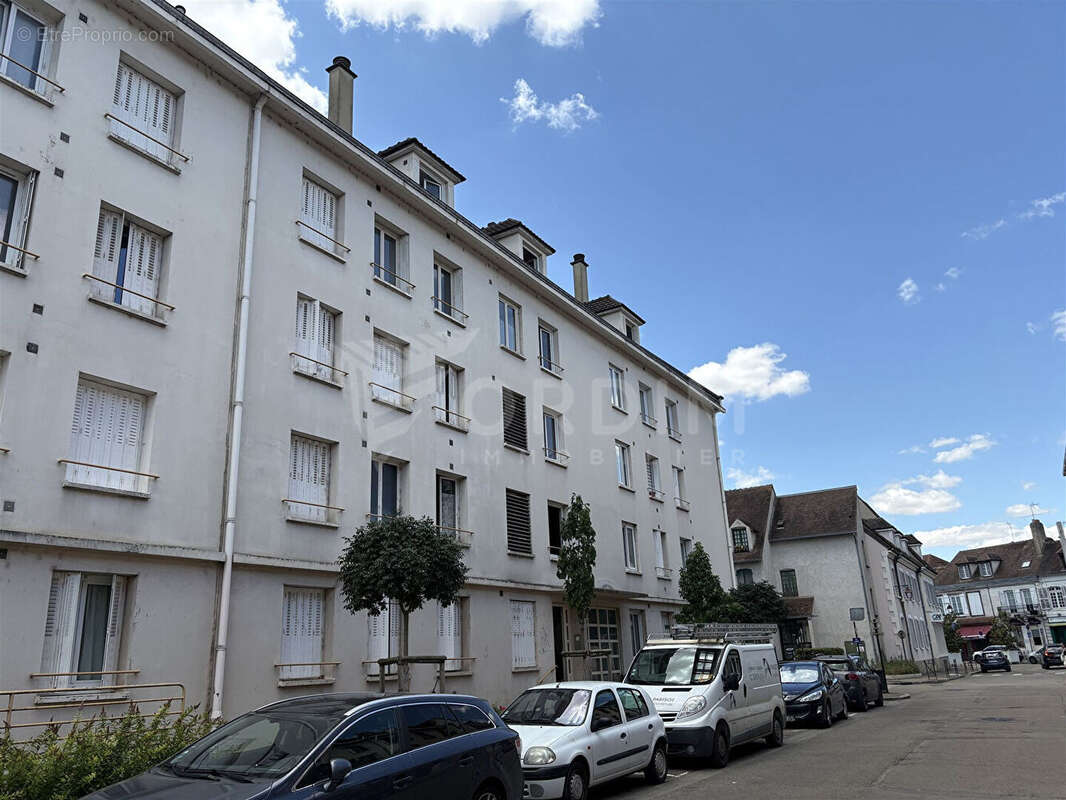 Appartement centre ville Auxerre 3 pièce(s) - photo 2