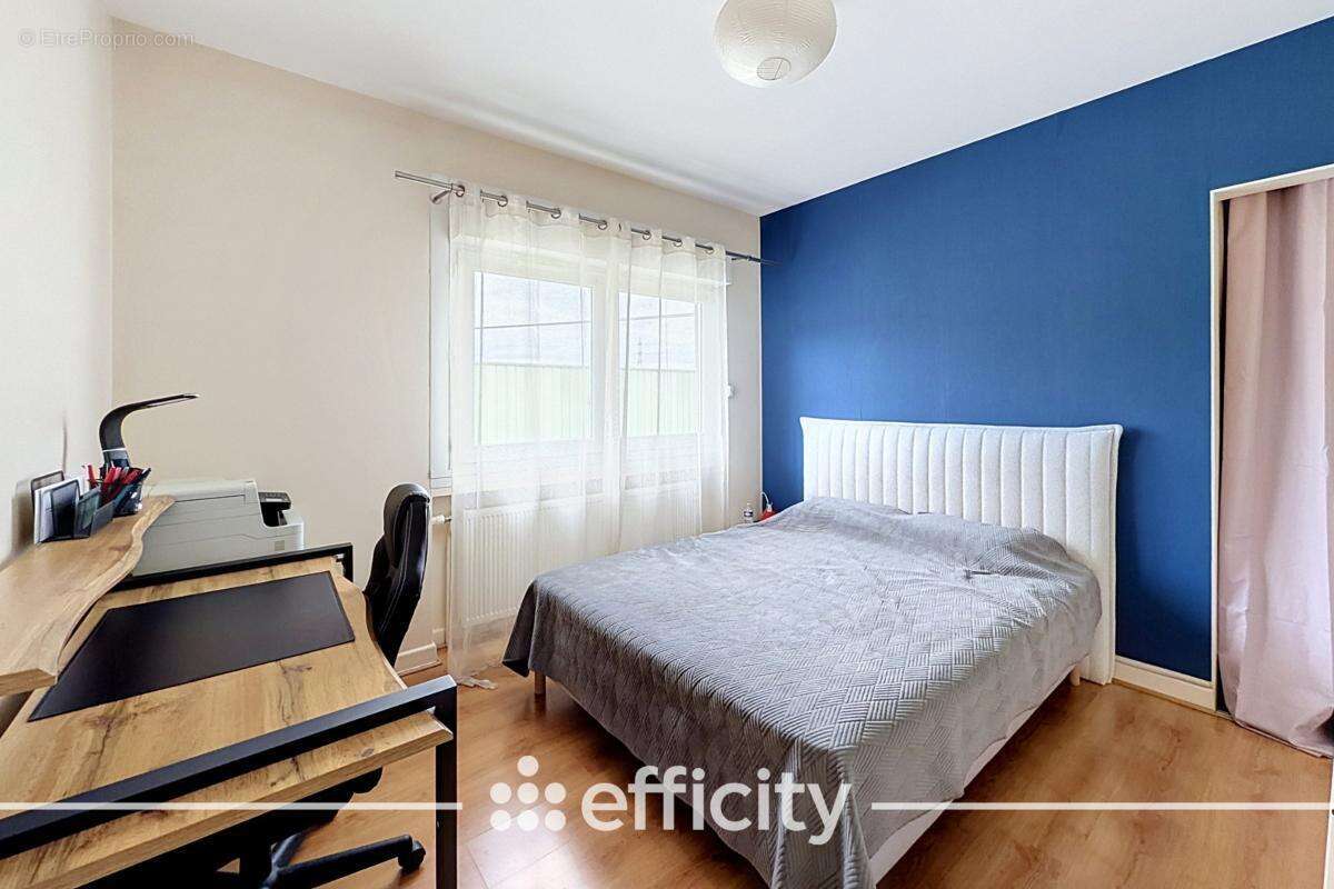 Appartement à LOIRE-SUR-RHONE