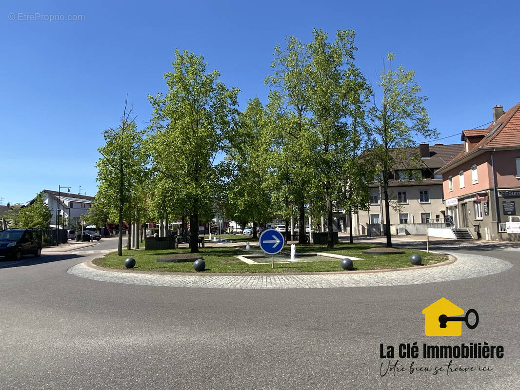 Commerce à BARTENHEIM