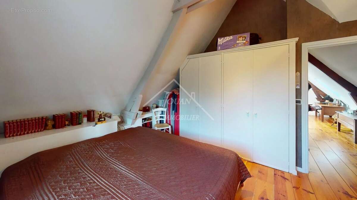 Maison à SAINT-POURCAIN-SUR-SIOULE