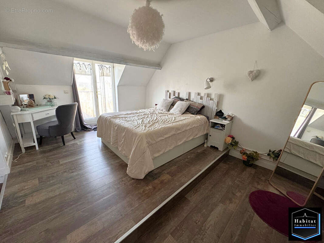 Maison à NANTEUIL-LE-HAUDOUIN