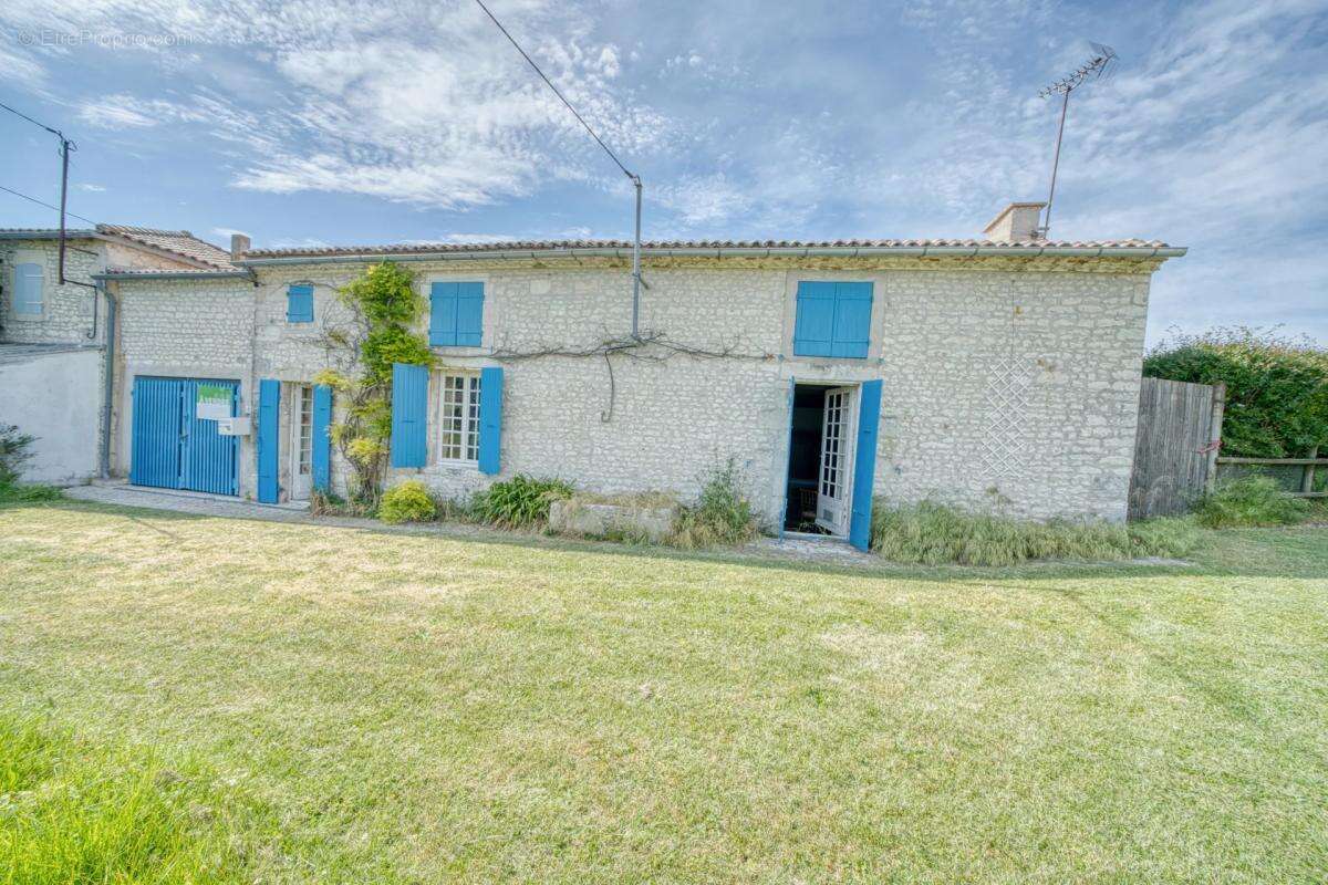 Maison à MESCHERS-SUR-GIRONDE