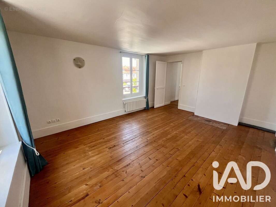 Appartement 47 m² à Chantilly  - photo 4