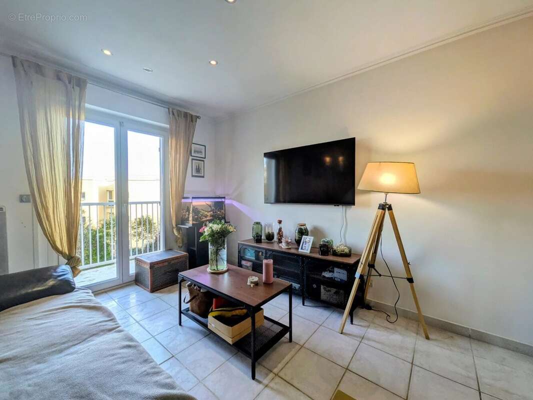 Maison à COULOMMIERS