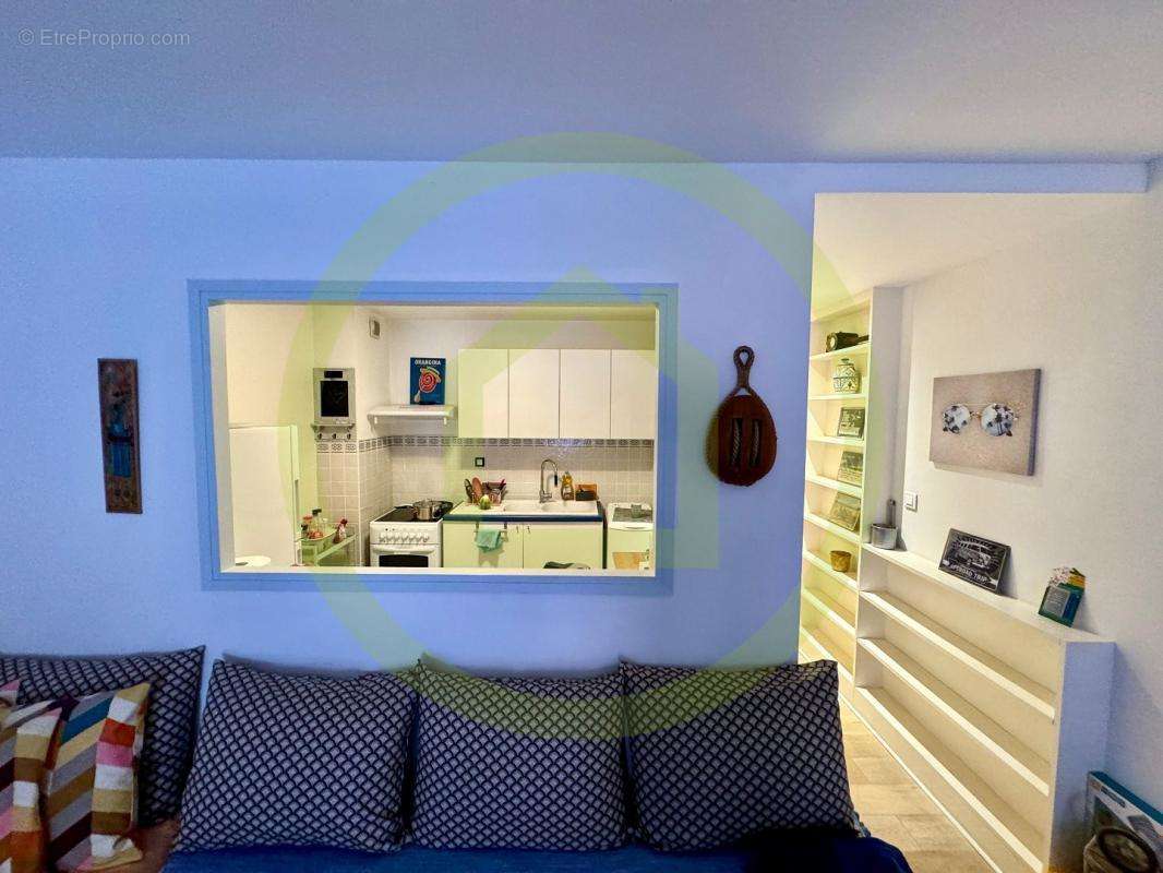 Appartement à SANARY-SUR-MER