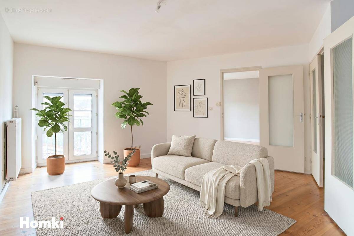 Appartement à LA SEAUVE-SUR-SEMENE