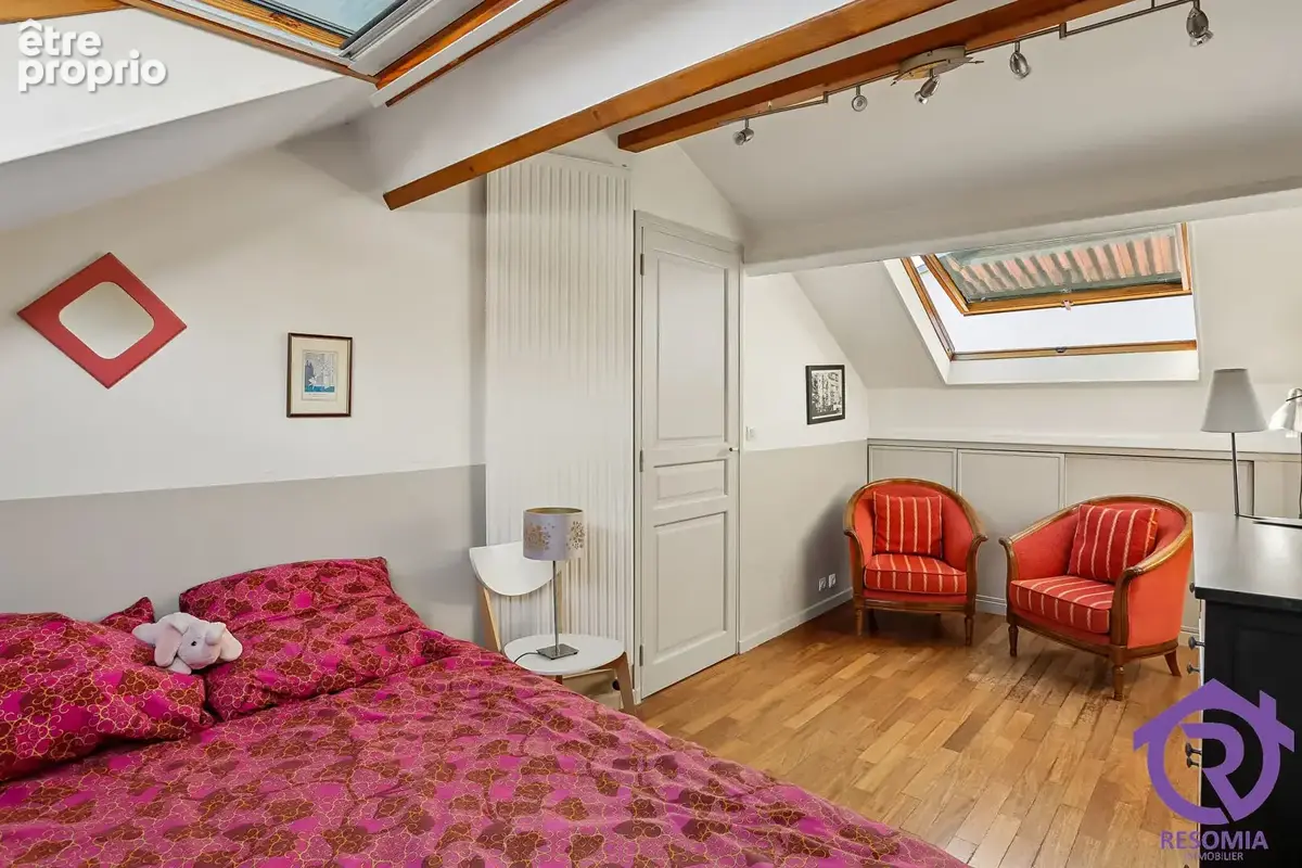 Coup de coeur pour cette meulière de 5 pièces de 92 m² - photo 10