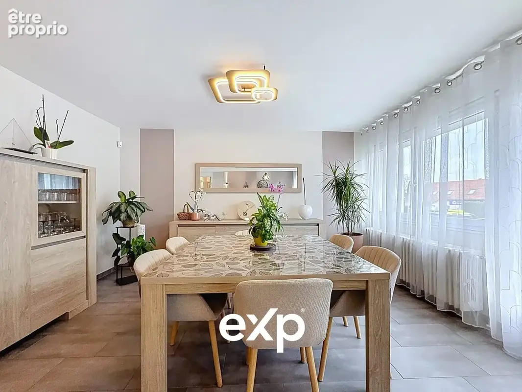 Maison 88 m² à Saint-Privat-La-Montagne  - photo 7