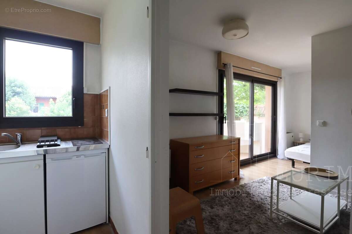 Grand Rond/Busca - T1 avec terrasse - photo 2
