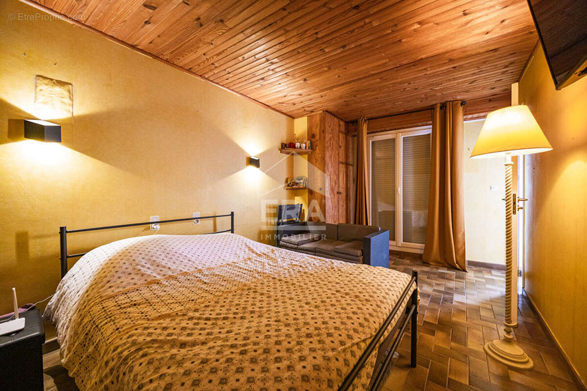 Maison à VILLELONGUE-DE-LA-SALANQUE