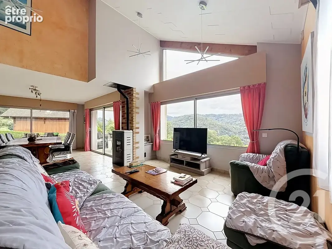 Maison 10 pièces 145 m² à vendre à Mieussy (74440) - photo 5