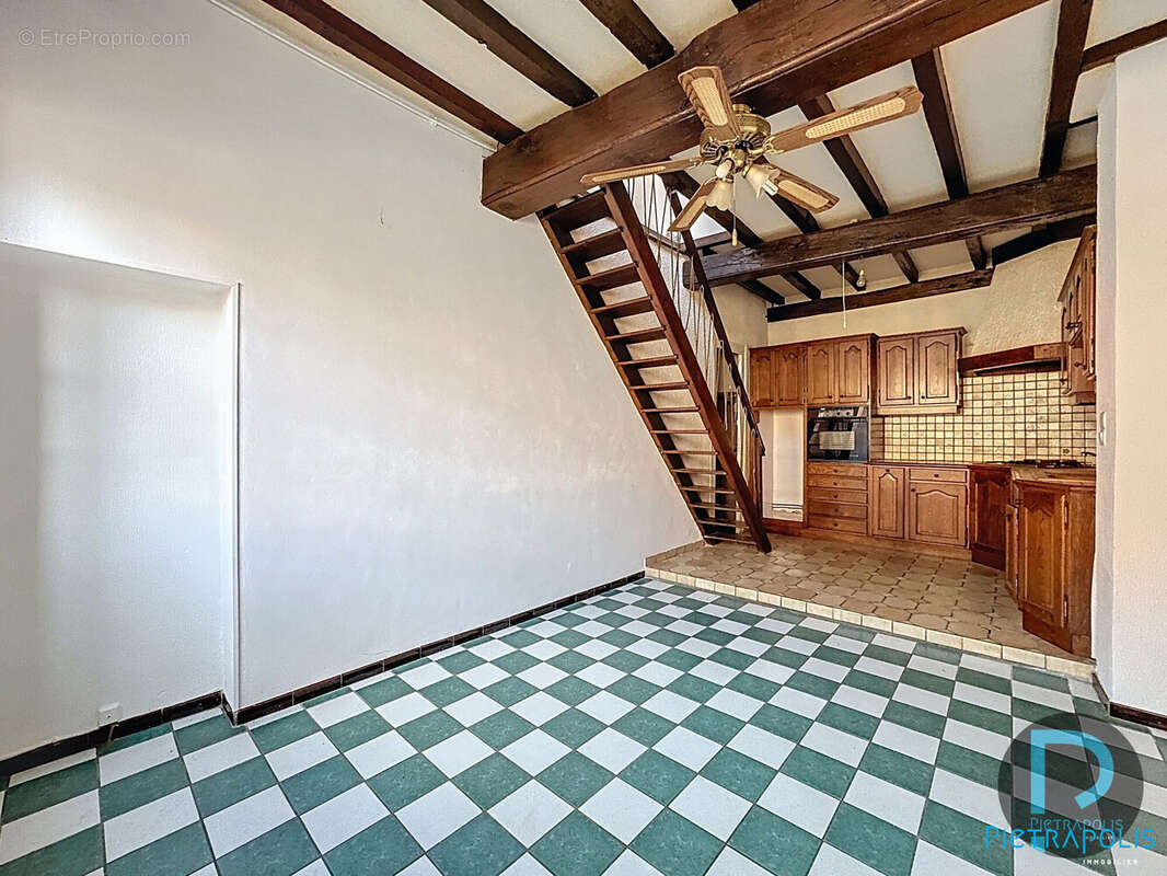 Maison à CHATILLON-SUR-CHALARONNE