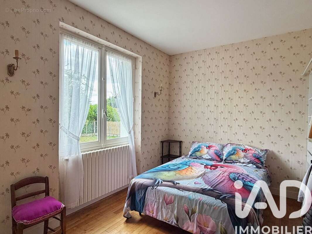 Maison 119 m² à Puyreaux  - photo 6