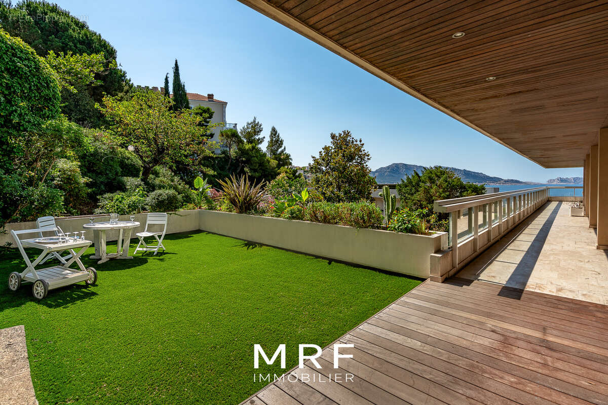 Appartement à MARSEILLE-7E