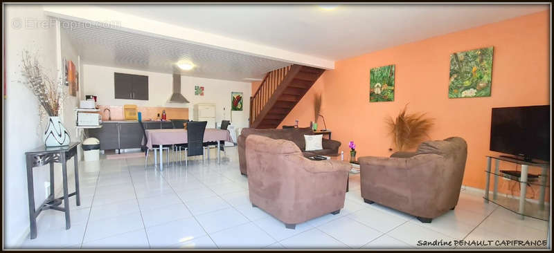 Appartement à KOUROU