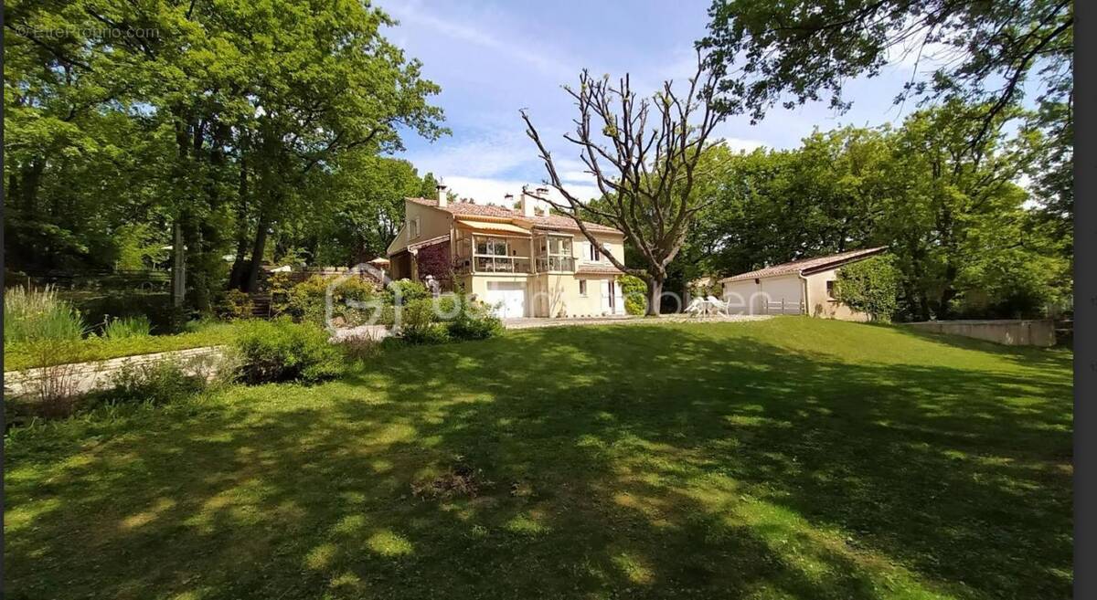 Maison à PIERREVERT