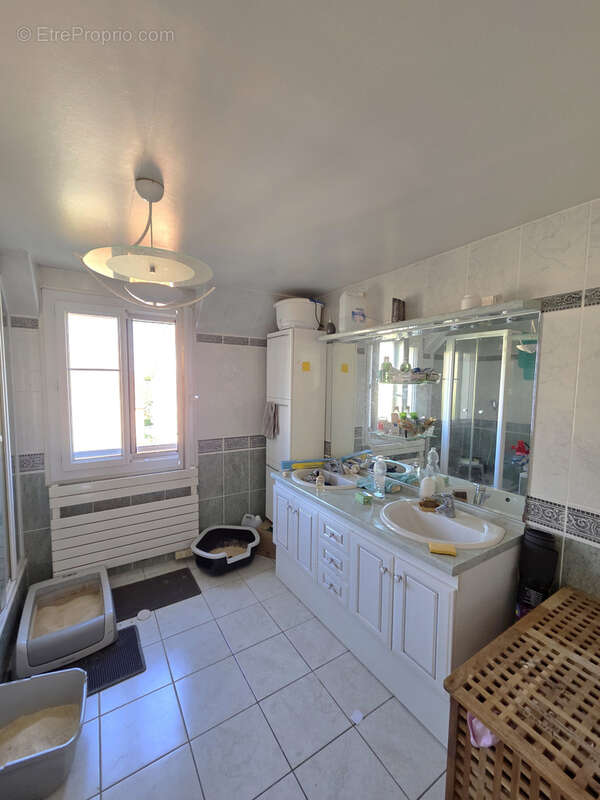 Maison à SAVIGNY-SUR-ORGE