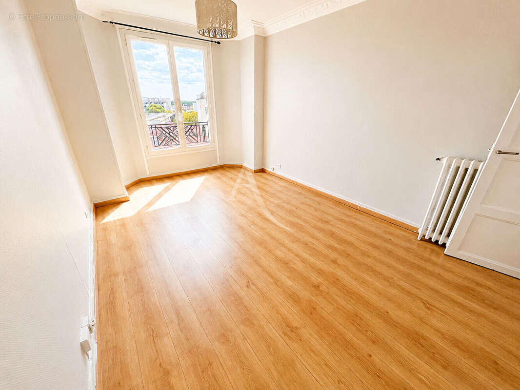 Appartement à FONTENAY-SOUS-BOIS