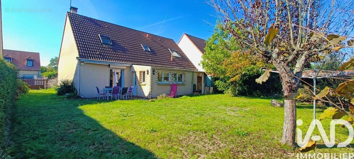 Photo 2 - Maison à OLLAINVILLE